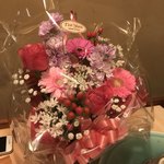 栄寿司小吉 - お店側でお花まで用意してくれてました。