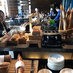 Four Seasons Hotel Hong Kong  - 