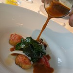 ベージュ アラン・デュカス 東京 - 