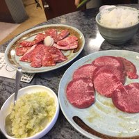 川崎名物 炭火焼肉 食道園 - 