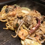 鶴橋風月　 - 想像してたのより牡蠣がたくさん