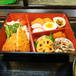津留野家 - 