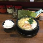 横浜家系ラーメン 一蓮家 アメ村店 - 