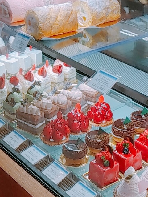 可愛くておしゃれなケーキ屋さん S S By マリユウミーママ パティスリー ジョリジョリー Patisserie Joli Jolie 酒田 ケーキ 食べログ