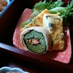 しげじろう - 「しげじろう御膳」の　蕎麦巻と山菜入り玉子焼き