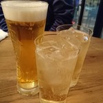 Bistro Olympic - 生ビール＆ハイボール