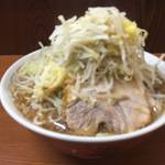 ラーメン二郎 - ラーメン730円「ヤサイ・ニンニク」ラーメン二郎亀戸店