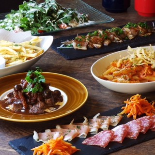 毎日でも美味しく楽しい！和洋折衷な日替わり料理も充実！！