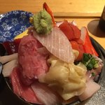 Sushi Sada - ちらし大盛り