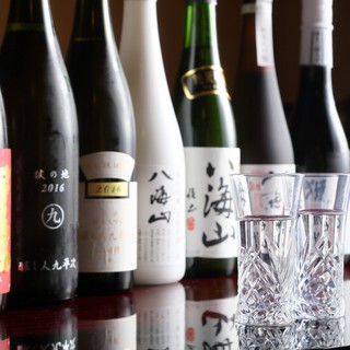 創業以来、日本酒の品揃えにこだわり