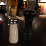 The Windsor - コンディメンツ。