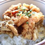 Okada Makicchin - ほっき丼(ｲﾍﾞﾝﾄﾒﾆｭ)；炒め煮玉葱が良い仕事してますねぇ(^^♪ @2018/02/25