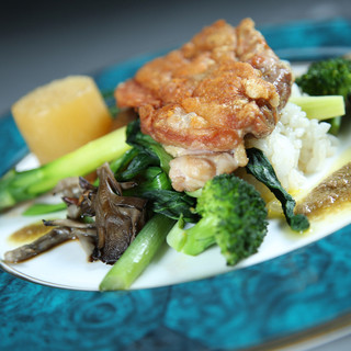 RESTAURANT CHAPEAU_2