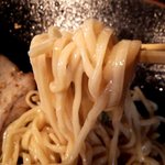 おっくん堂 - 平打ちのもちもち麺