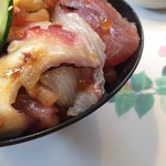 美幸寿司 - てんこ盛りの具材