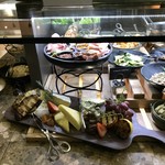 Waves Buffet Restaurant - 