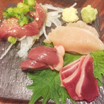 yakitori gocchi - 鶏刺し盛り合わせ