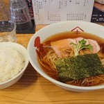 正月屋分店 支那そば やまき - 煮干しそば(冷)と、ご飯。