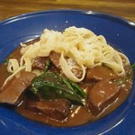 イルグラート - 柔らかく煮込んだ牛ほほ肉の赤ワイン煮込み