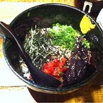 モテなし - 馬肉炙り丼