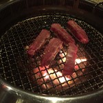 炭火焼肉かくれ家 - 