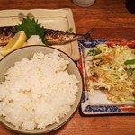 Tekkaaomonoyokochouten - 日替わり定食（鶏唐とサンマ）