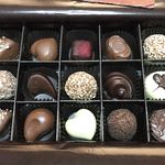 GODIVA - 料理写真:グランプラス30粒入り 上段