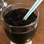 Cafe Trettio - アイスコーヒー。
                        美味し。