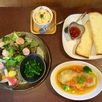 ジャム cafe 可鈴 - お料理が出揃いました。