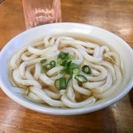 野口うどん - かけうどん150円
      かけ出汁がとても美味しいから！
      これ以上も以下もなく自分の中では一択