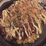 ヒジテツ - 【’18.3】お好み焼き　豚玉はあまり直径は大きくないがかなりボリュームある