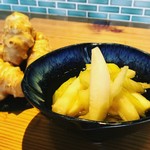 Yakitori Ibushi Za - セロリと菊芋の黒酢漬け