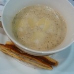 BISTRO CHAUD LAPIN - スープ