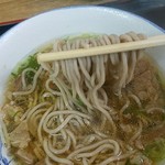 そばはフガ麺だが、スープがウマウマ(￣∇￣)