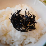 炭火焼 お食事処 おかん - ひじきのふりかけ