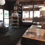 峠の茶屋 - 雰囲気のある店内