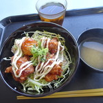 鈴鹿大学 カトルセゾン - 3/13の「いちおし丼」450円