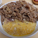 牛丼専門サンボ - 牛丼並（480円）＋玉子（60円）
      