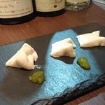 カゼウス - スパークリングと一緒に楽しんだチーズ