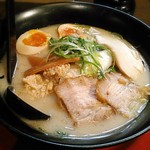 岡倉 - 【岡倉醤油ラーメン + 煮玉子】￥740 + ￥100