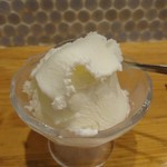カサレッチョ - ミルクのジェラート