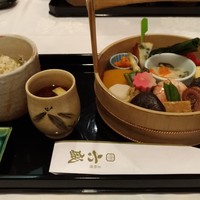 六盛 - 