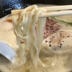 コジーナ邸 鶏白湯ラーメンと豪快な居酒屋料理＆鍋 - 麺リフト