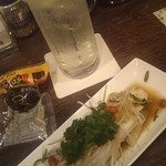 麺線屋formosa - 清蒸魚とヨモギ酒ソーダ割り♪