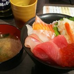 新潟海宝丸 - 海鮮丼（味噌汁付き）