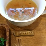 ユイノウ ベジタブルカフェ - 本日はオニオンスープ