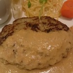 カフェ杏 - 和風ソースは柔らかめのハンバーグにマッチして美味しいです♪