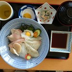 道の駅かまえ Buri Laboratory - 海鮮丼　税込み１３８０えん