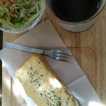 Electric Beans Cafe 豆電球 - 