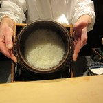 銀座うち山 - 土釜で炊き立ての御飯
